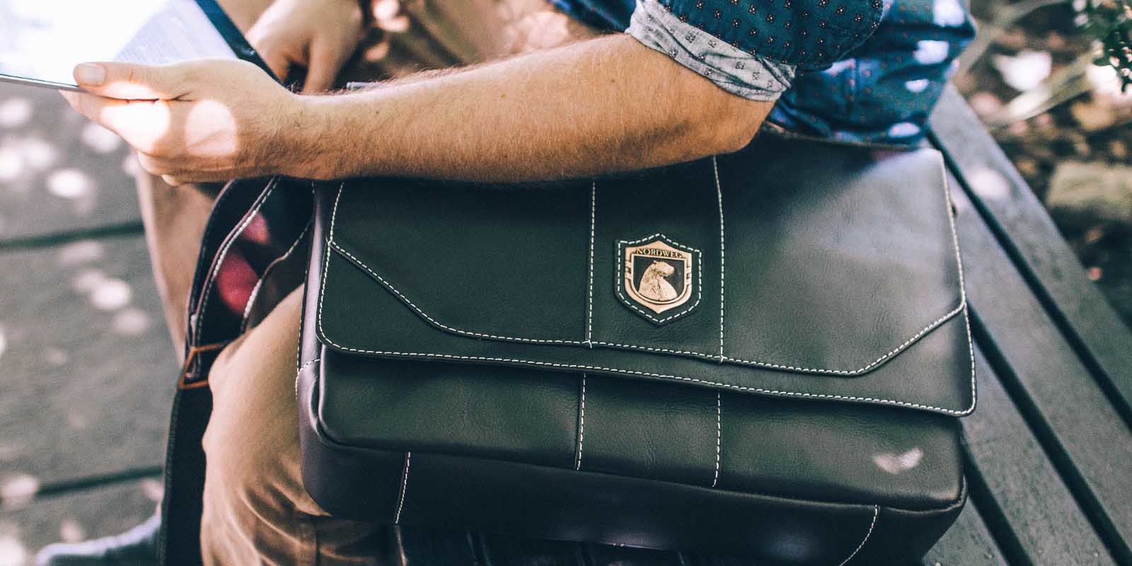 Bolsa masculina de couro para notebook City NW068