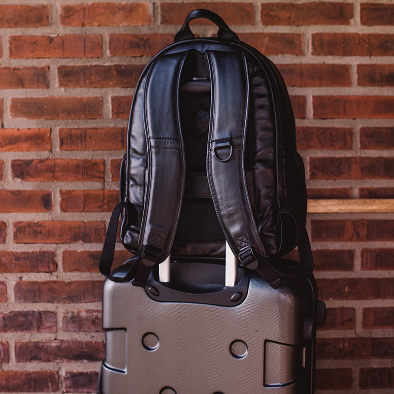 Mochila de couro para fotógrafos Black Edition NW088 Frente