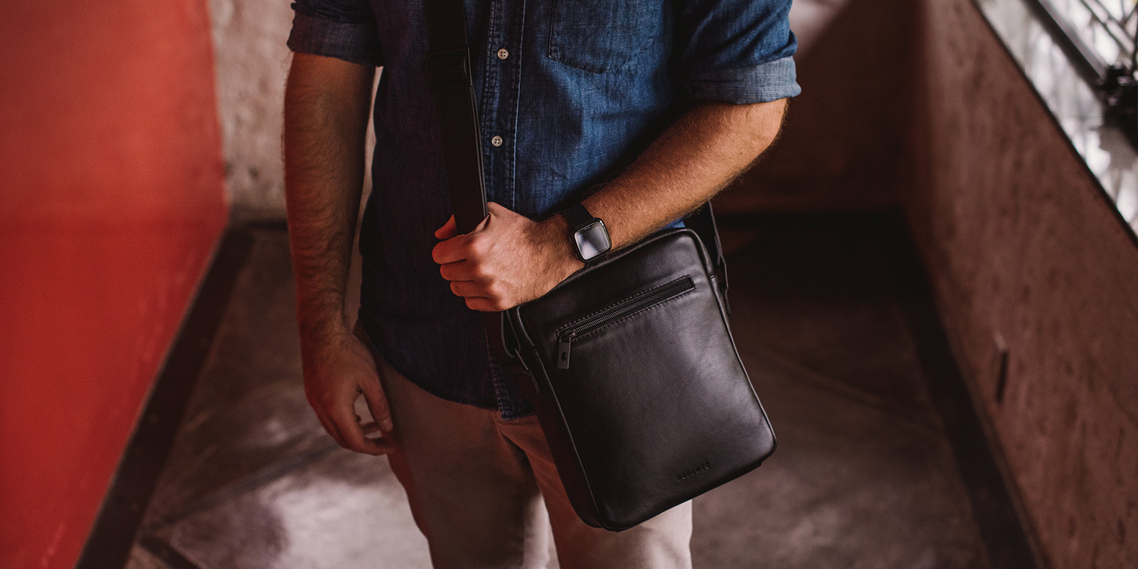 Bolsa de couro para iPad Nômade NW091A